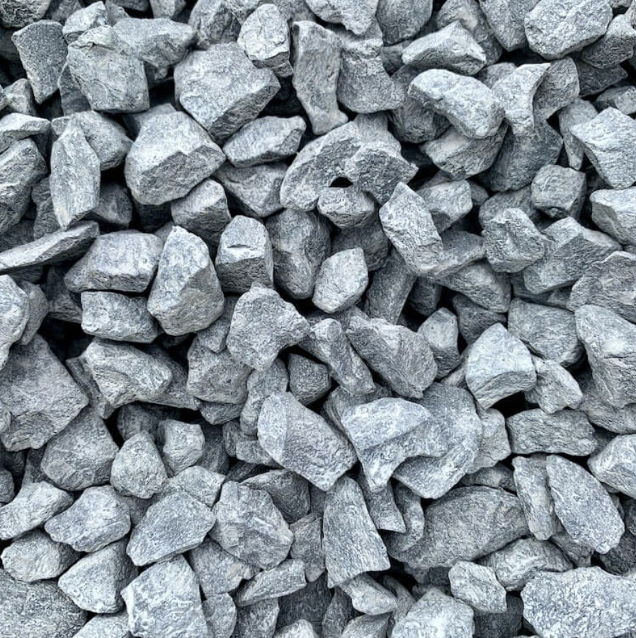 5/8" Black Star gravel (basalt)